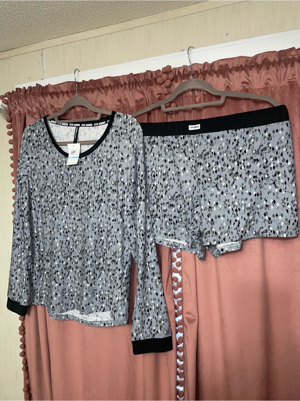 Steve Madden 3 piece pajama set new